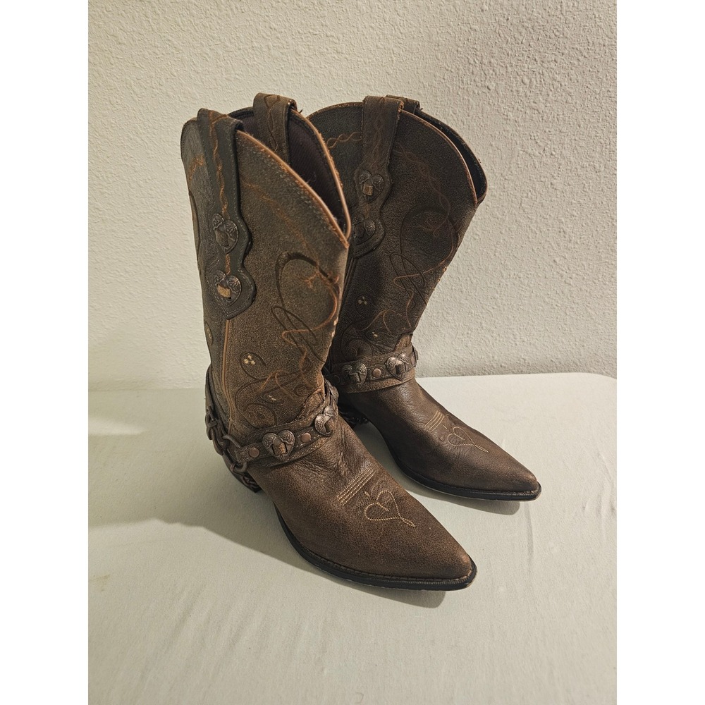 Durango Crush 7.5M Brown Leather Heart Concho Harness Western Boots